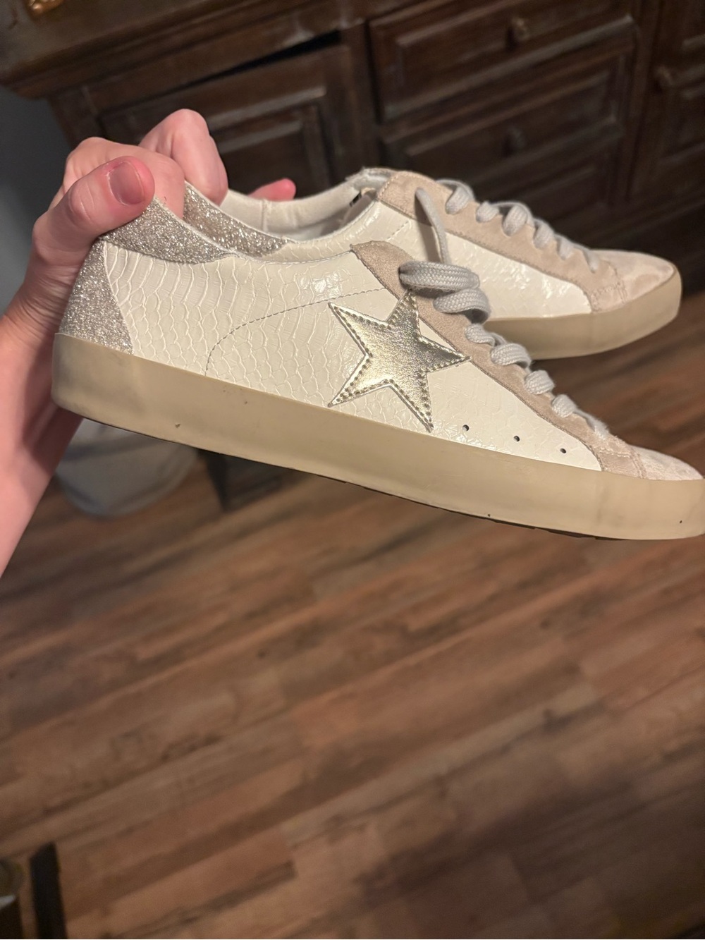 ShuShop Sneakers